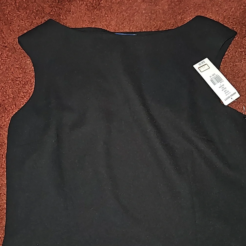 Dress - Picture 1 of 2
